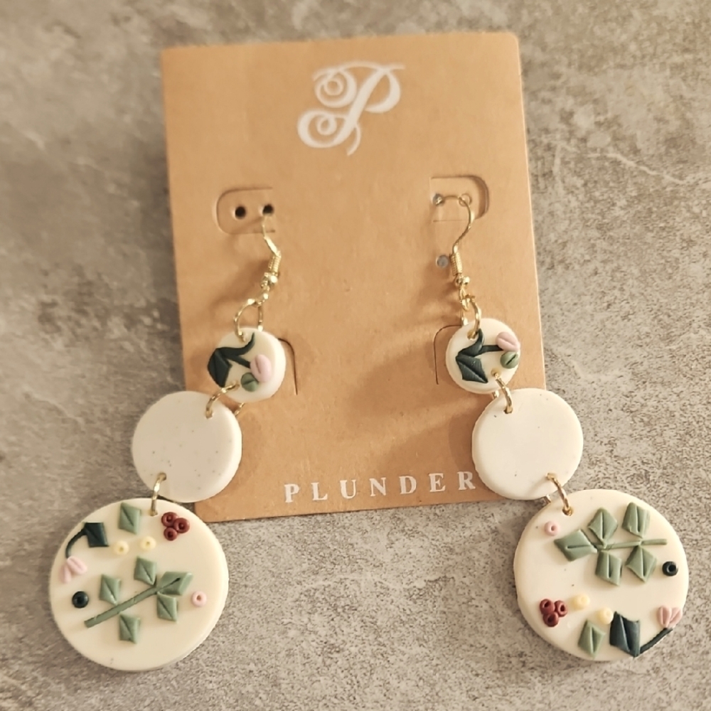 Plunder Cream and Green Dangle Earrings